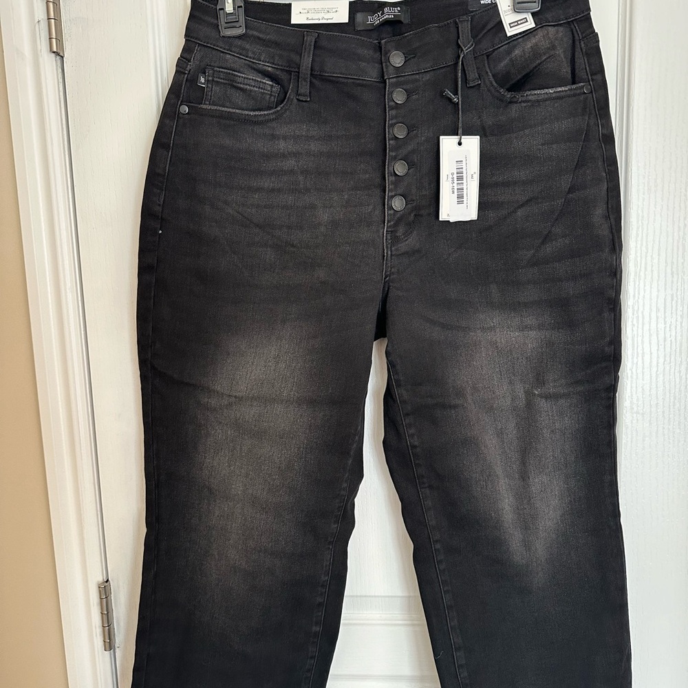 Judy Blue Womens high rise distressed back jeans